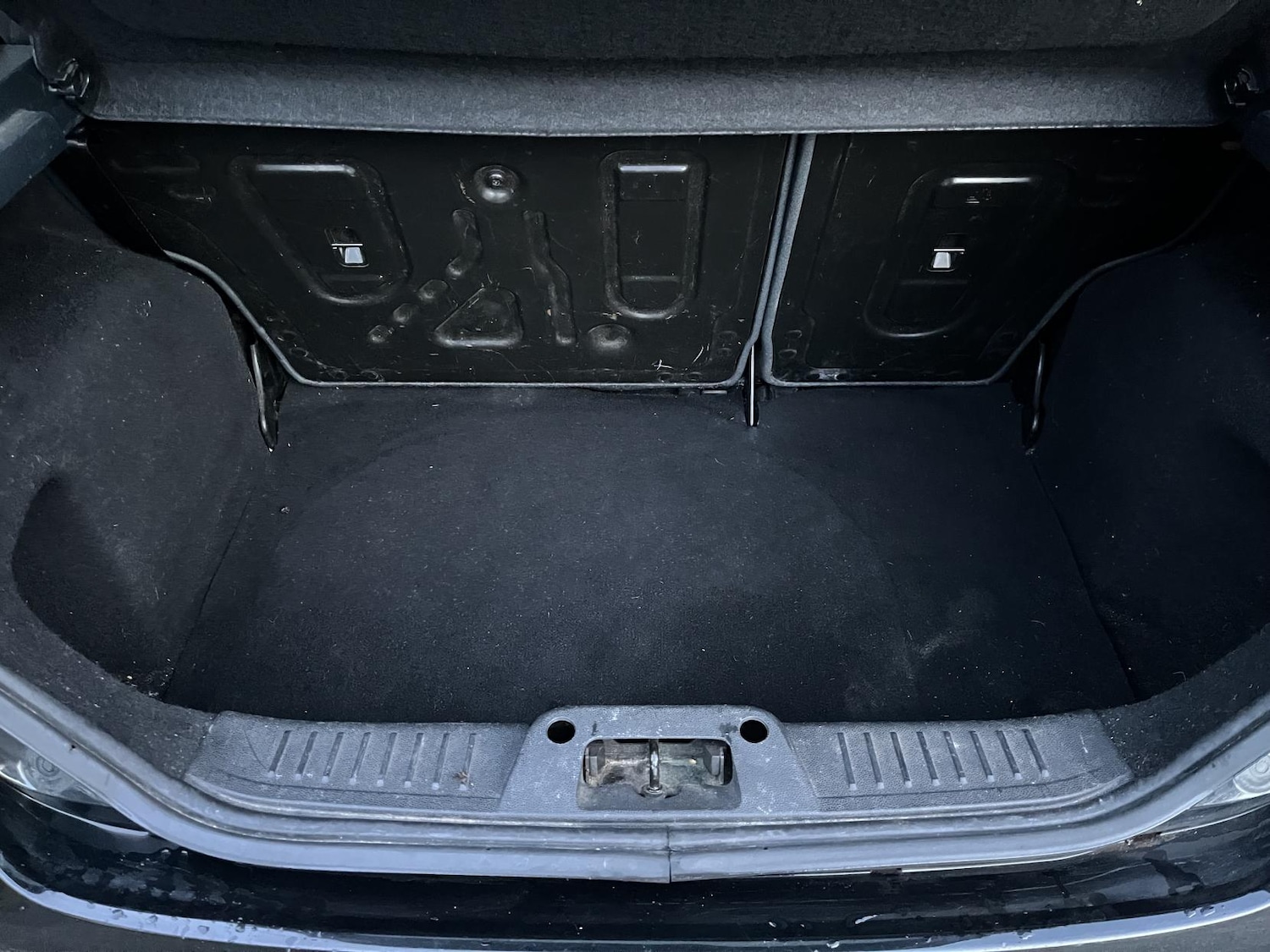 Used Ford Fiesta 2010 for sale - 77201709: Photo 11