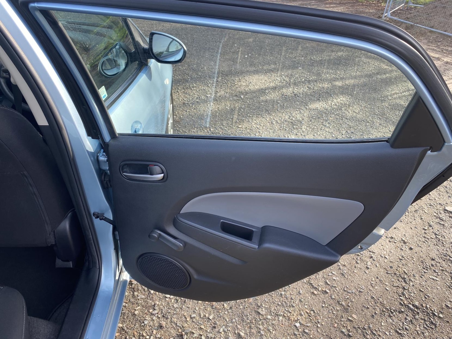 Used Mazda Mazda2 2010 for sale - 77581577: Photo 23