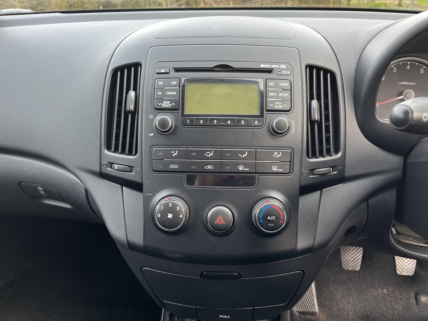 Used Hyundai i30 2011 for sale - 77584941: Photo 29