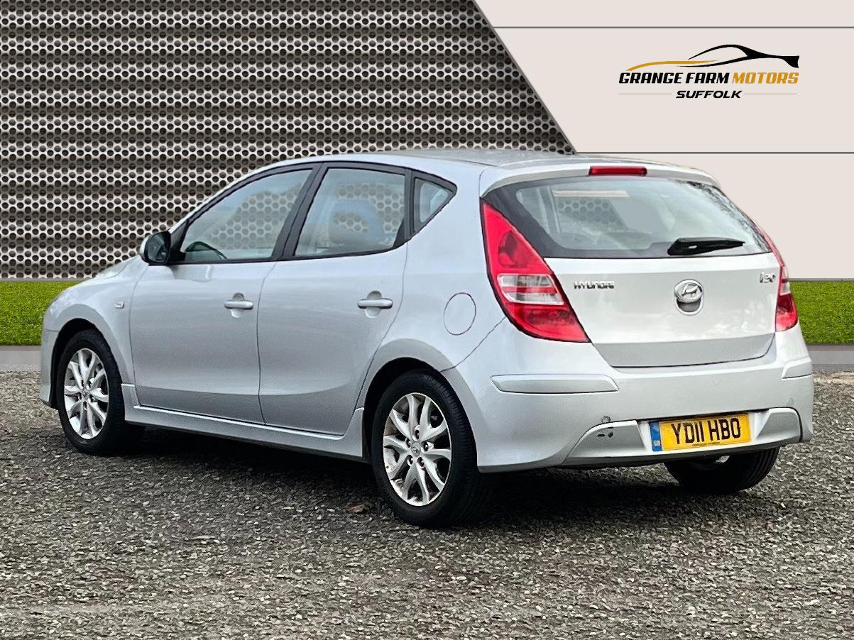 Used Hyundai i30 2011 for sale - 77584941: Photo 6