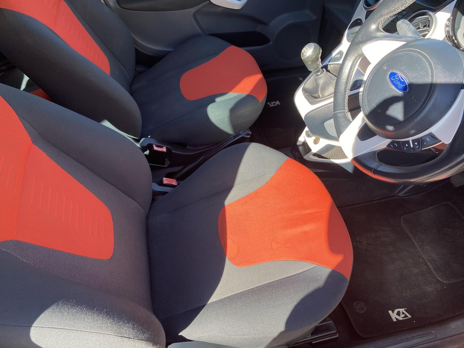 Used Ford Ka 2015 for sale - 78180413: Photo 23