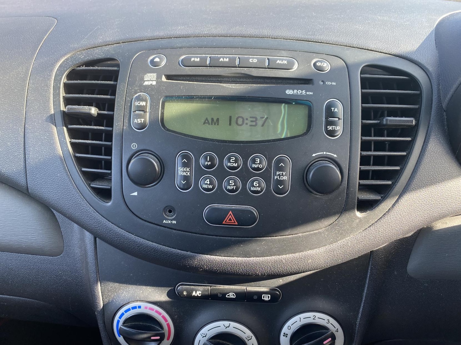 Used Hyundai i10 2008 for sale - 77581580: Photo 28