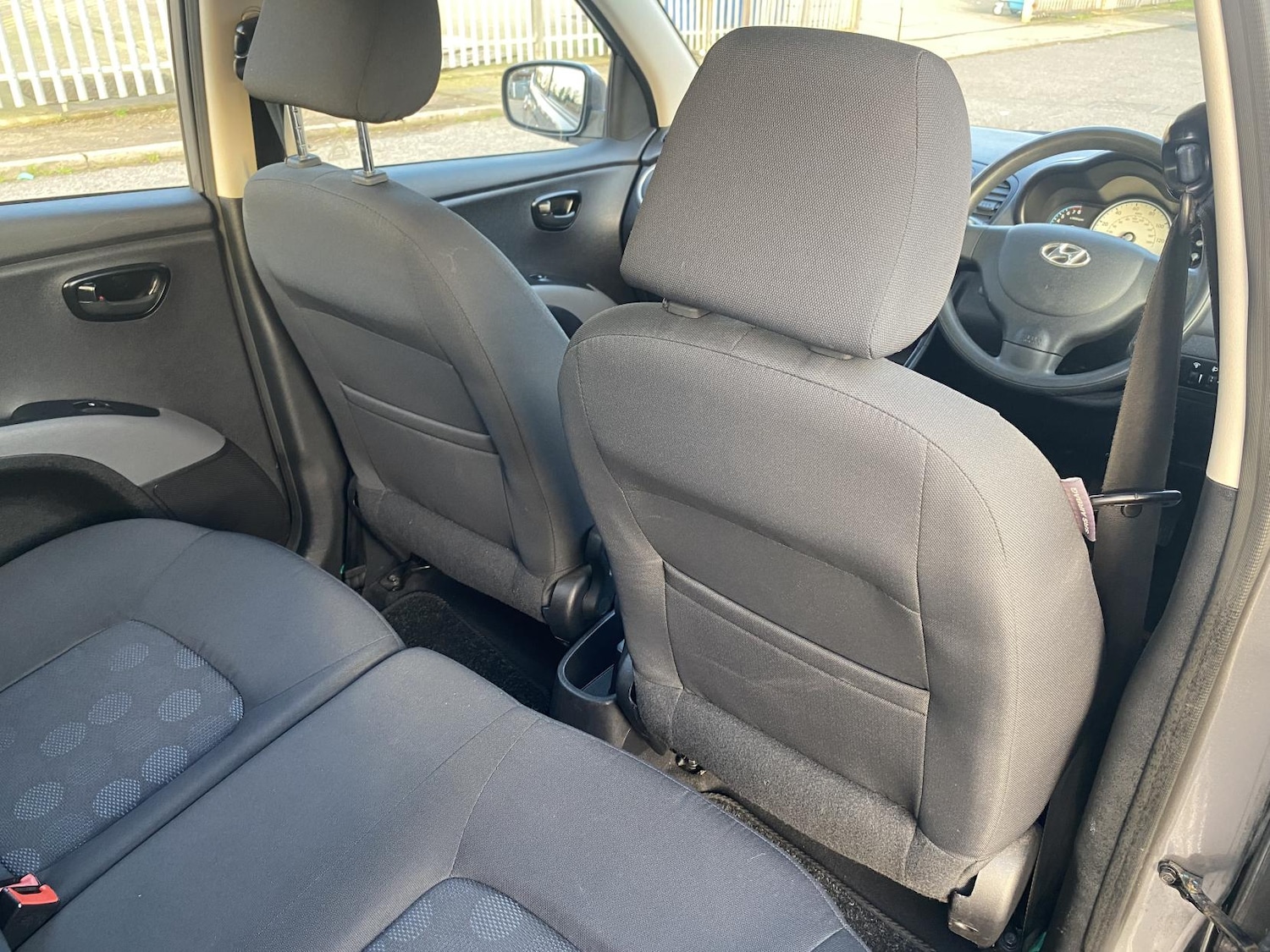 Used Hyundai i10 2011 for sale - 77694707: Photo 13