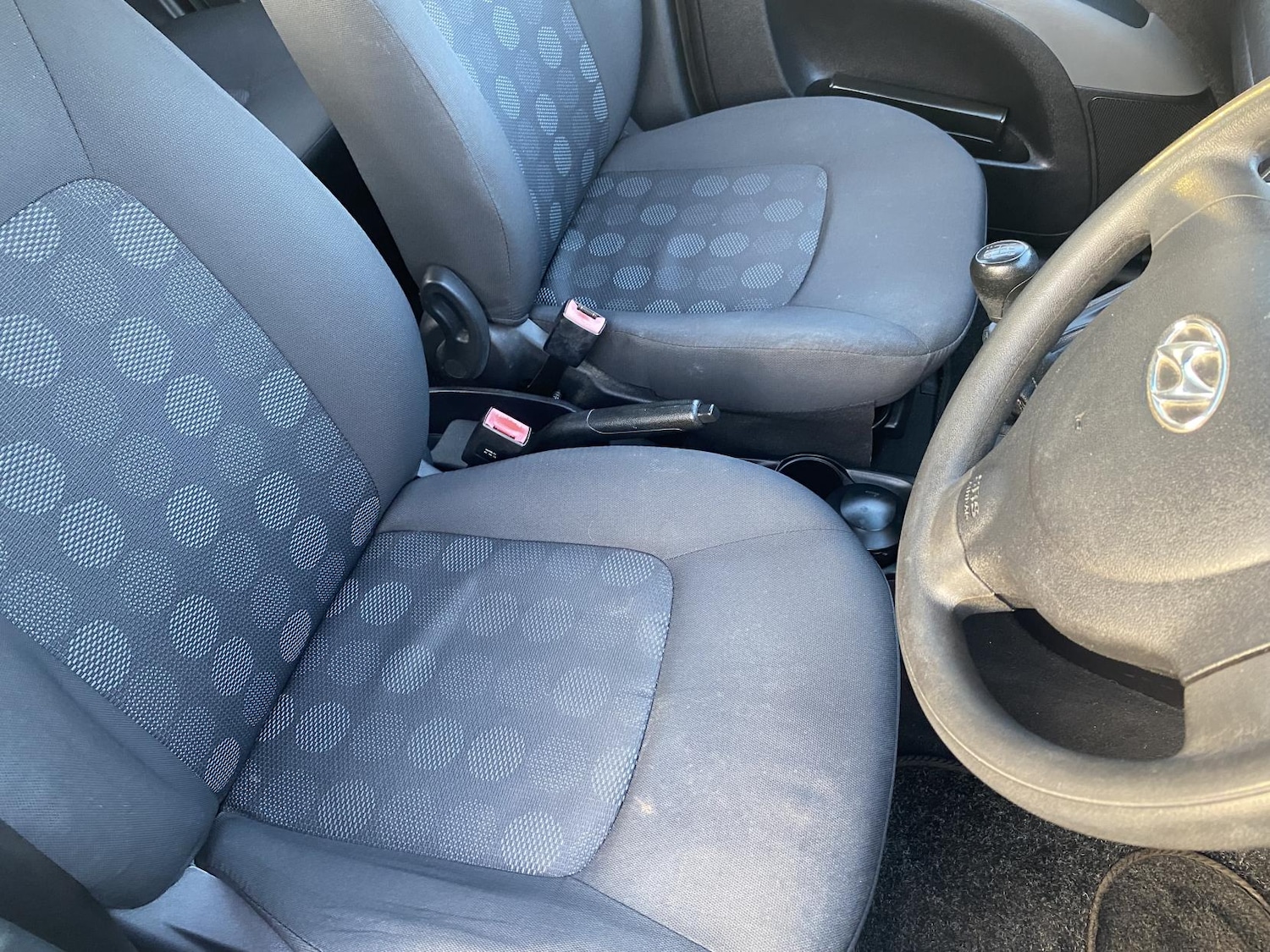 Used Hyundai i10 2011 for sale - 77694707: Photo 21