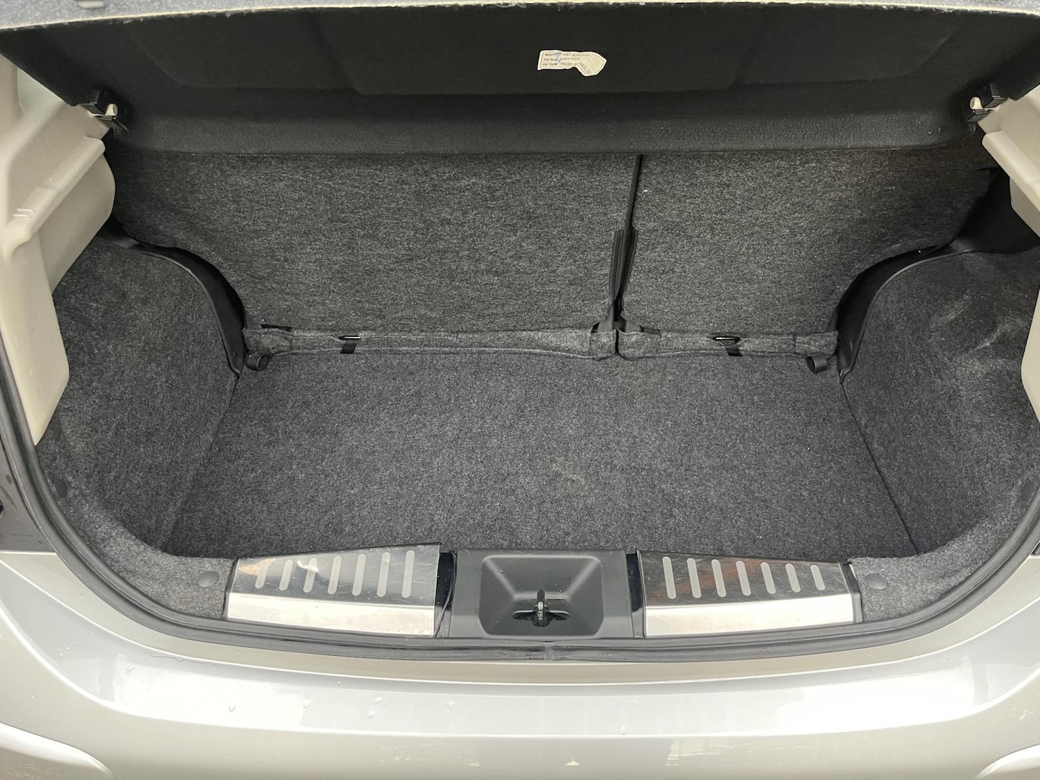 Used Nissan Micra 2012 for sale - 76471811: Photo 9