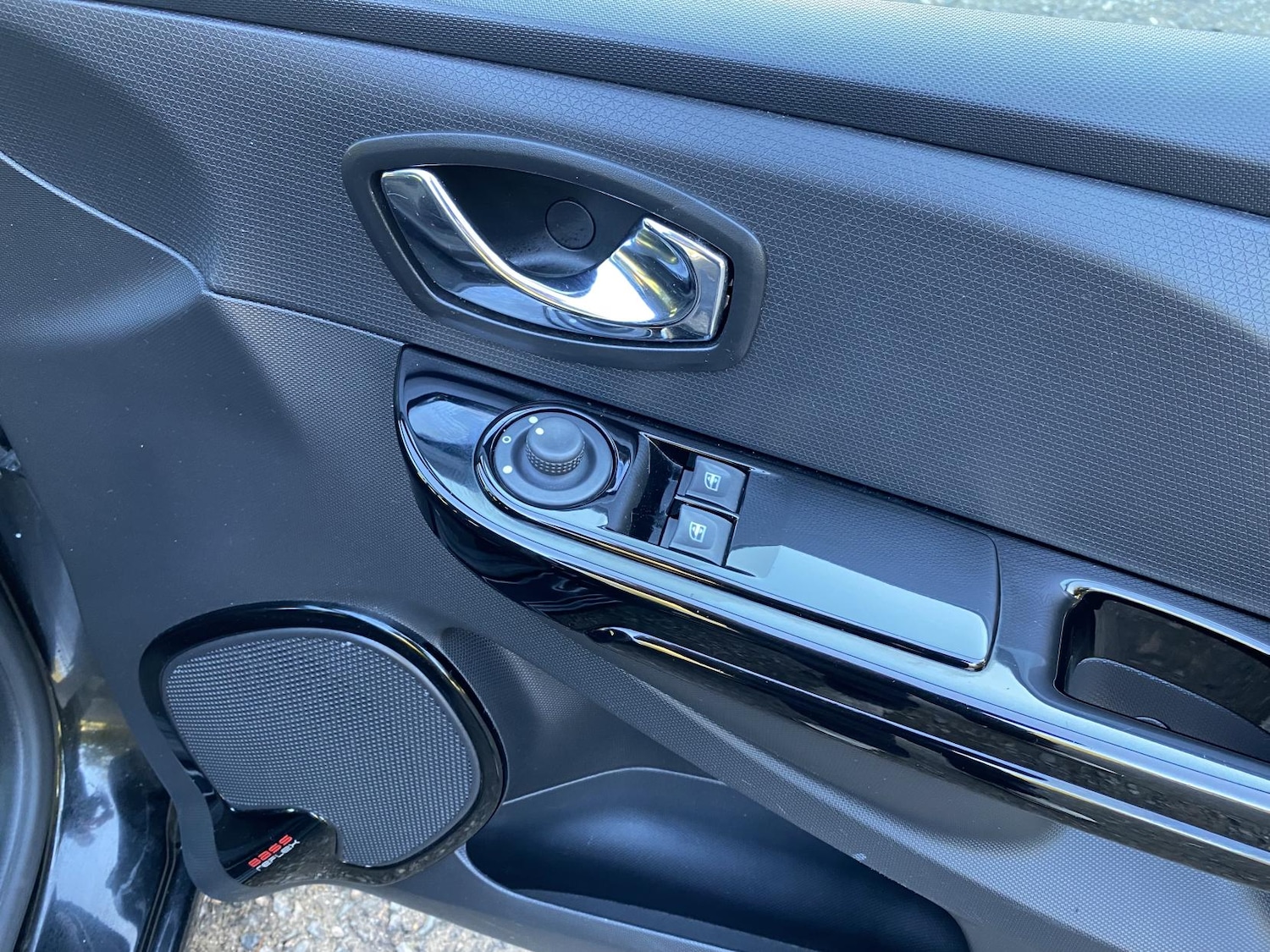Used Renault Clio 2013 for sale - 76370036: Photo 27