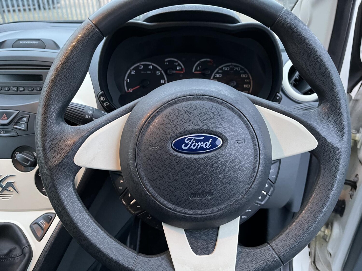 Used Ford Ka 2015 for sale - 77548661: Photo 16