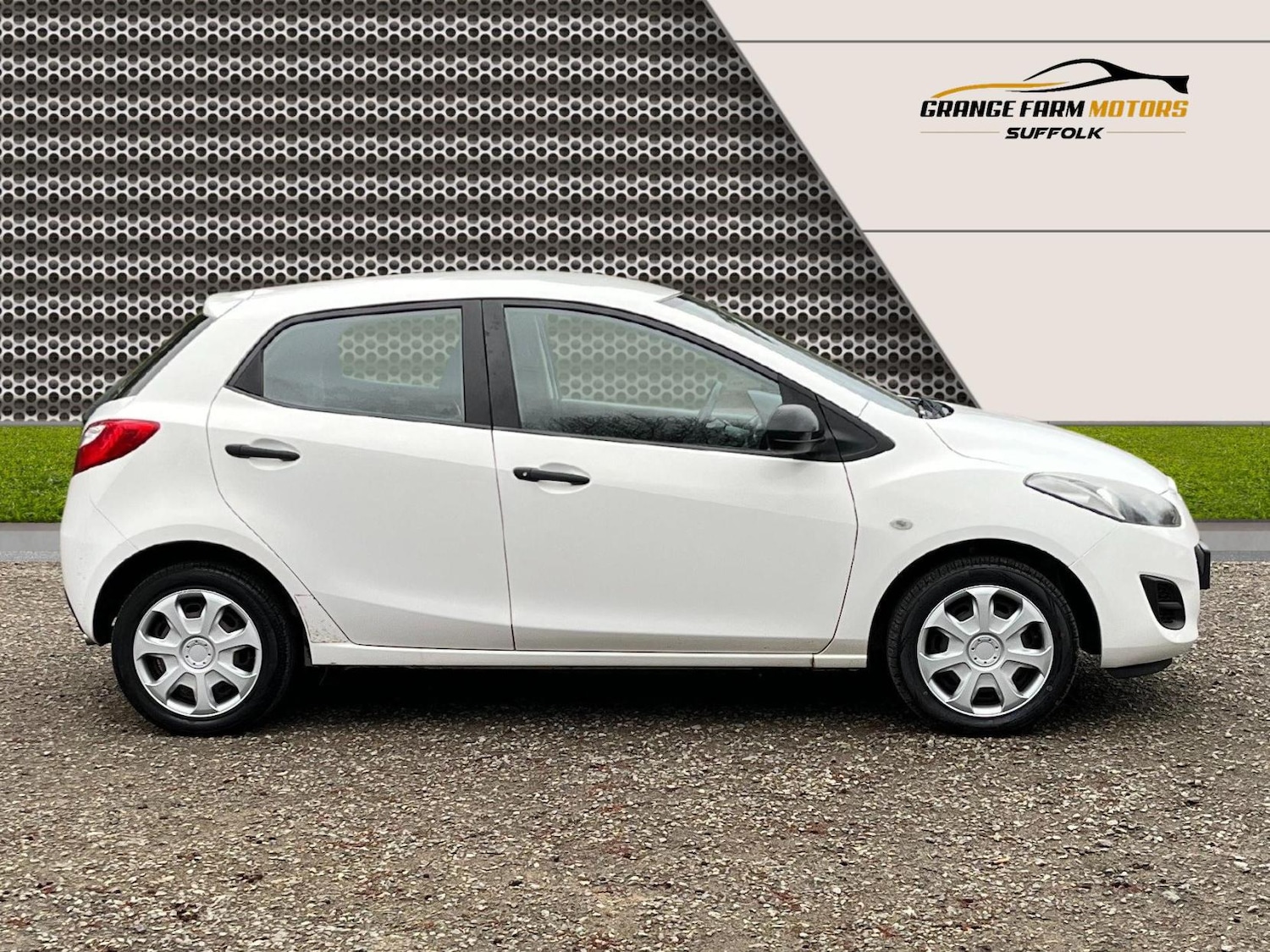 Used Mazda Mazda2 2013 for sale - 77918191: Photo 11