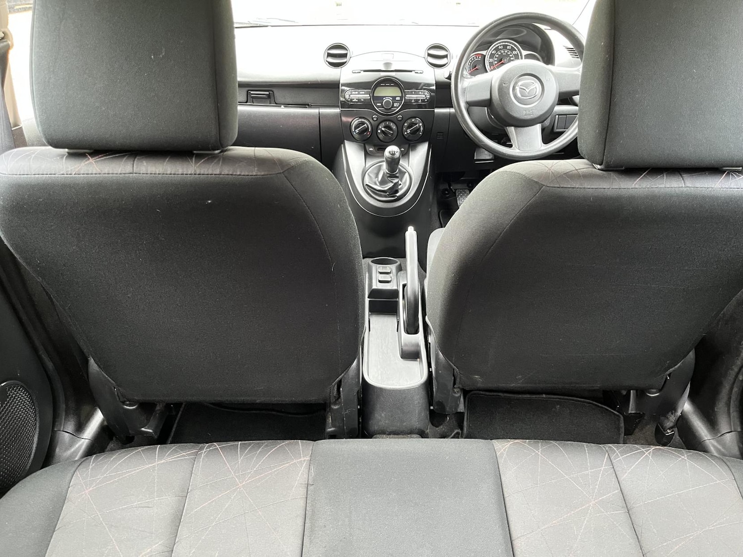 Used Mazda Mazda2 2013 for sale - 77918191: Photo 15