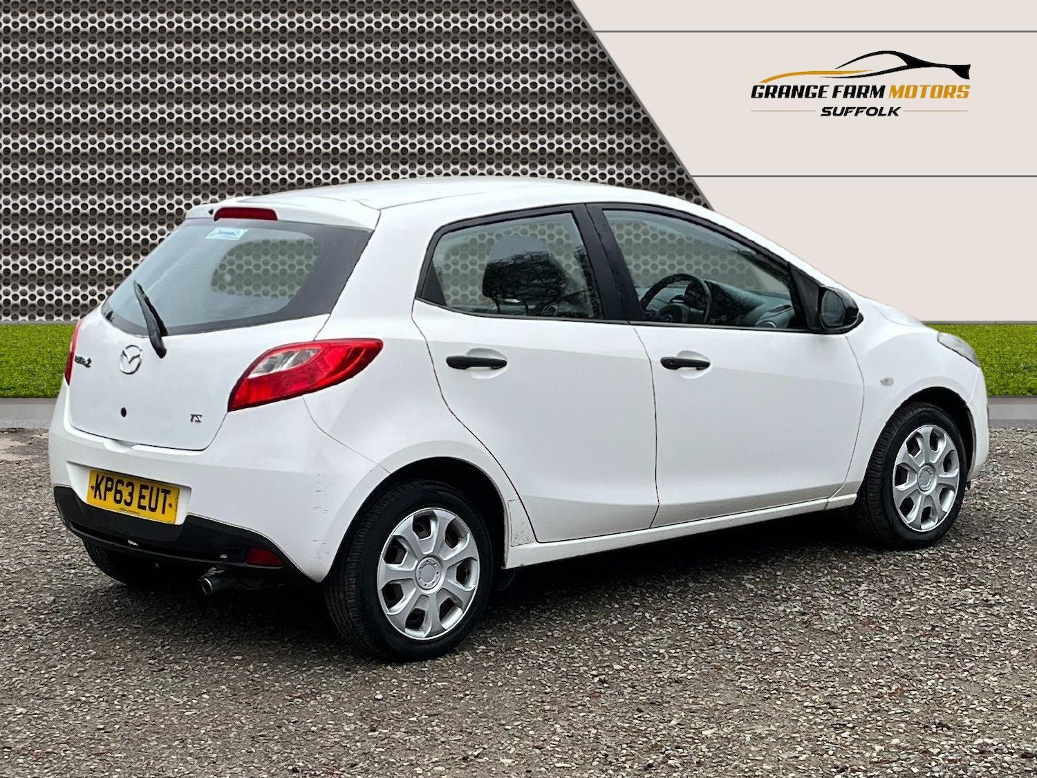 Used Mazda Mazda2 2013 for sale - 77918191: Photo 2