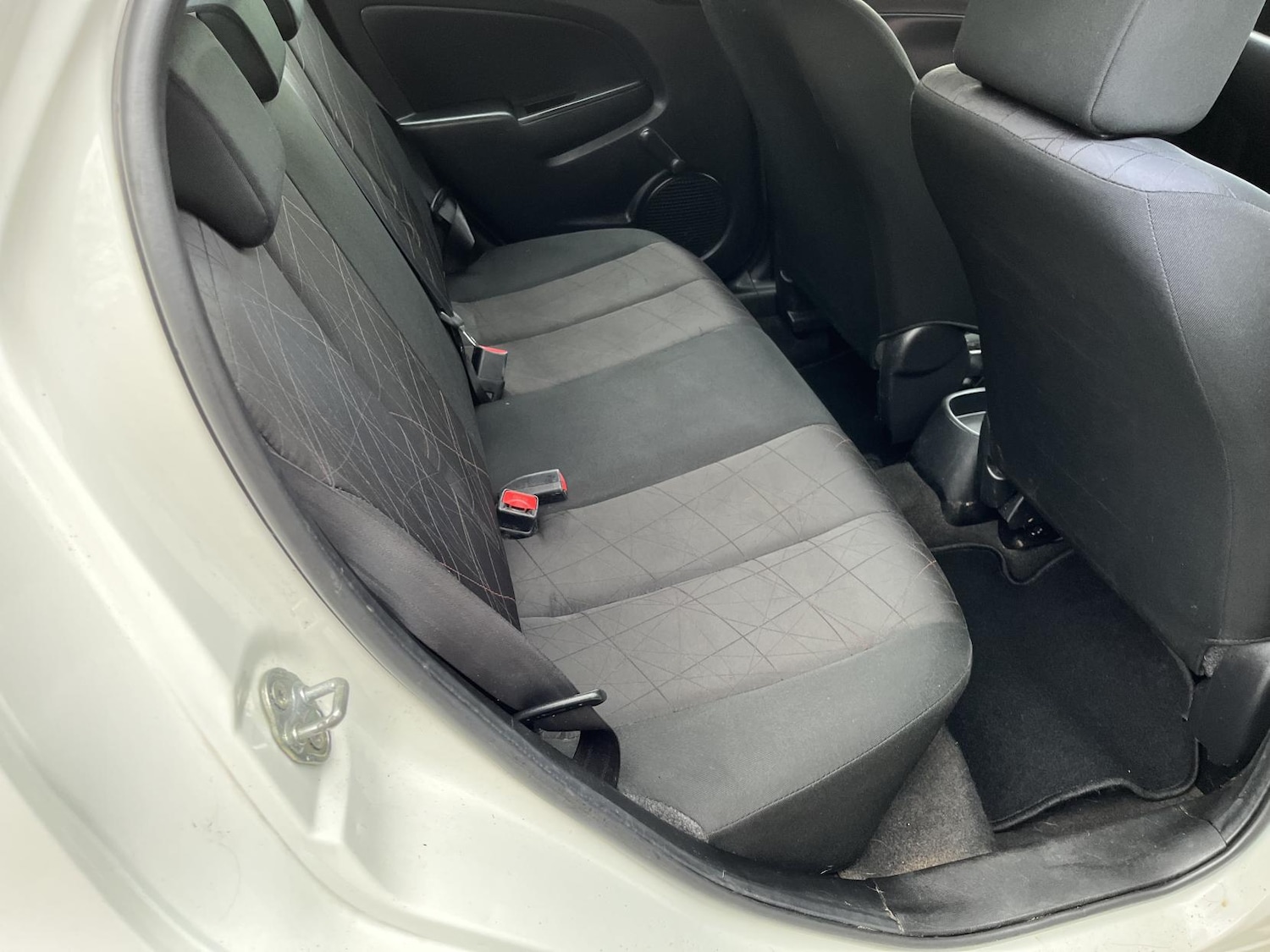 Used Mazda Mazda2 2013 for sale - 77918191: Photo 24