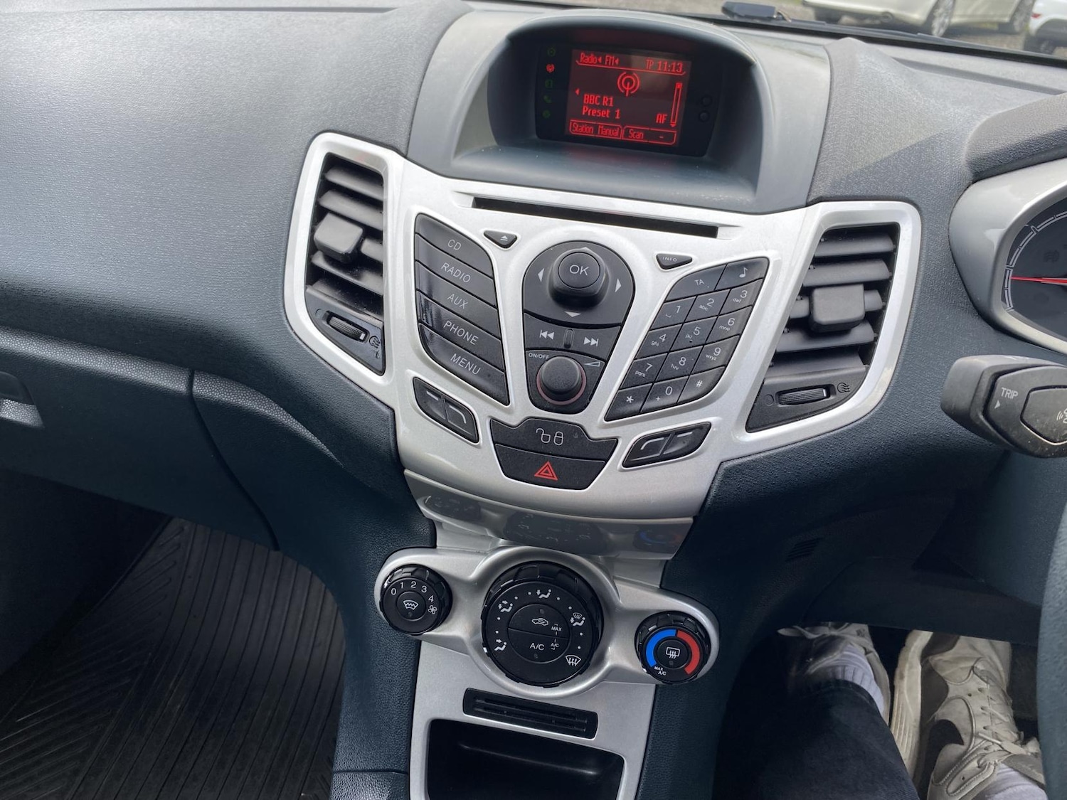 Used Ford Fiesta 2012 for sale - 76397290: Photo 17