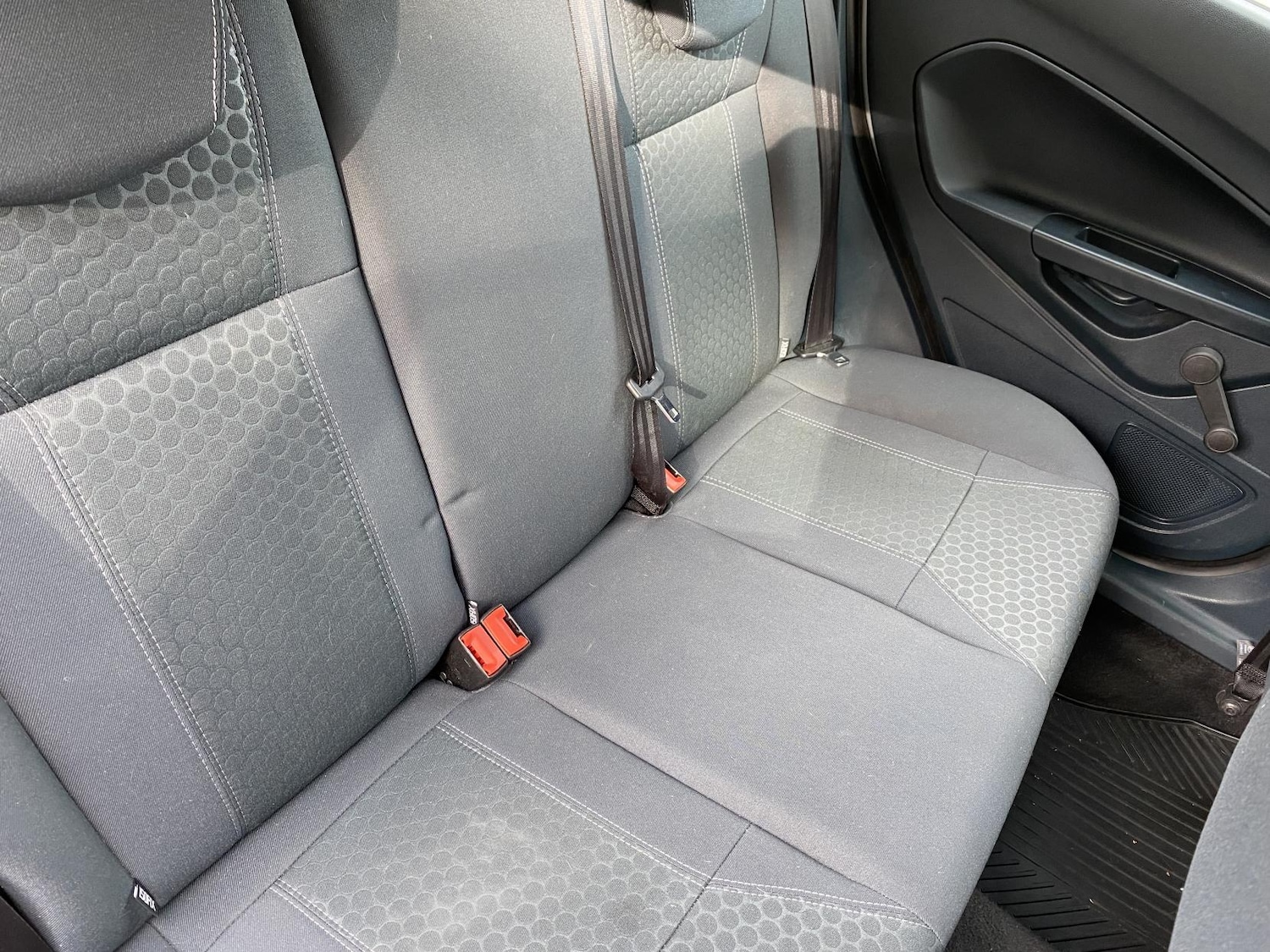 Used Ford Fiesta 2012 for sale - 76397290: Photo 33