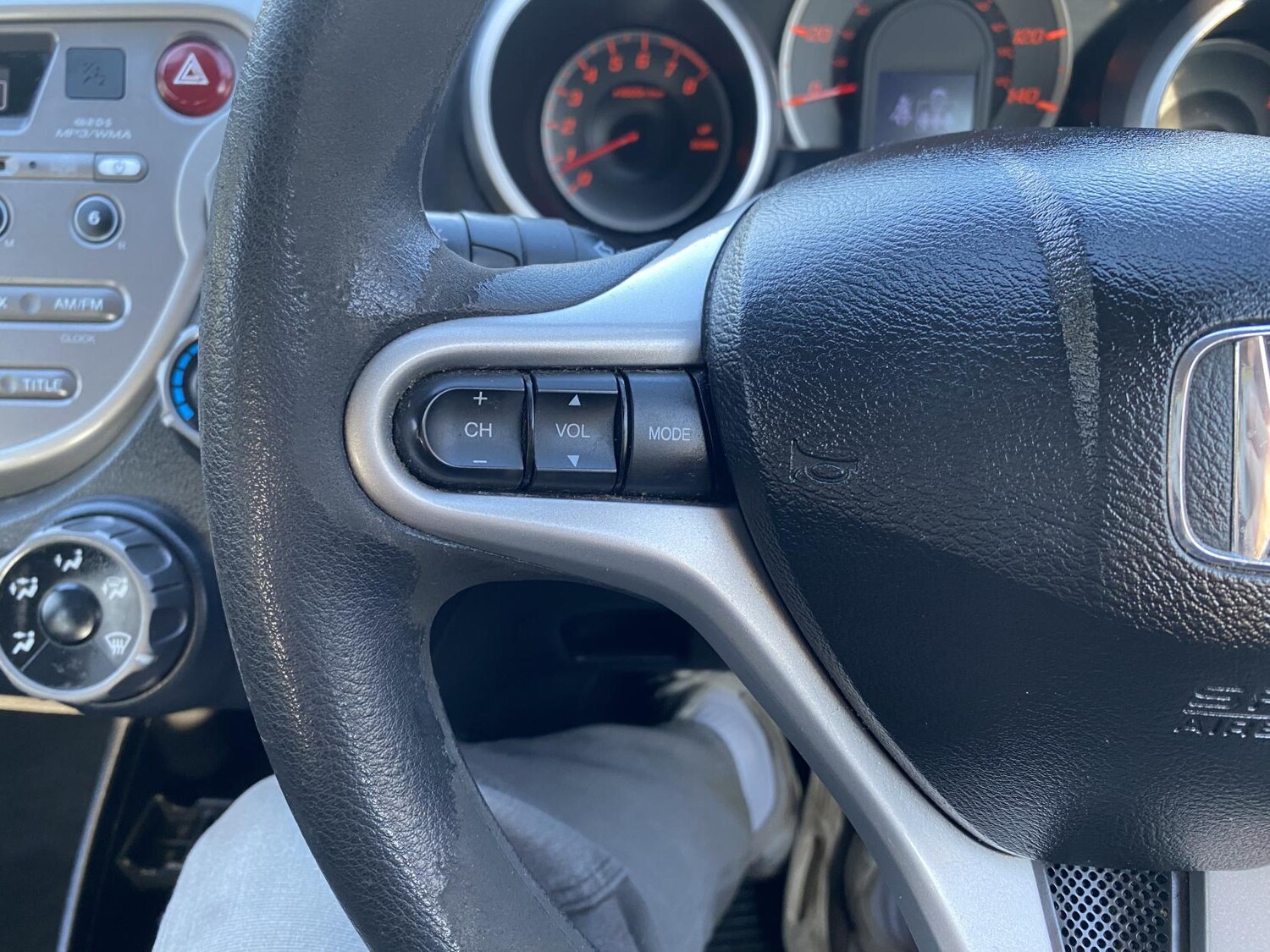 Used Honda Jazz 2010 for sale - 77833751: Photo 34