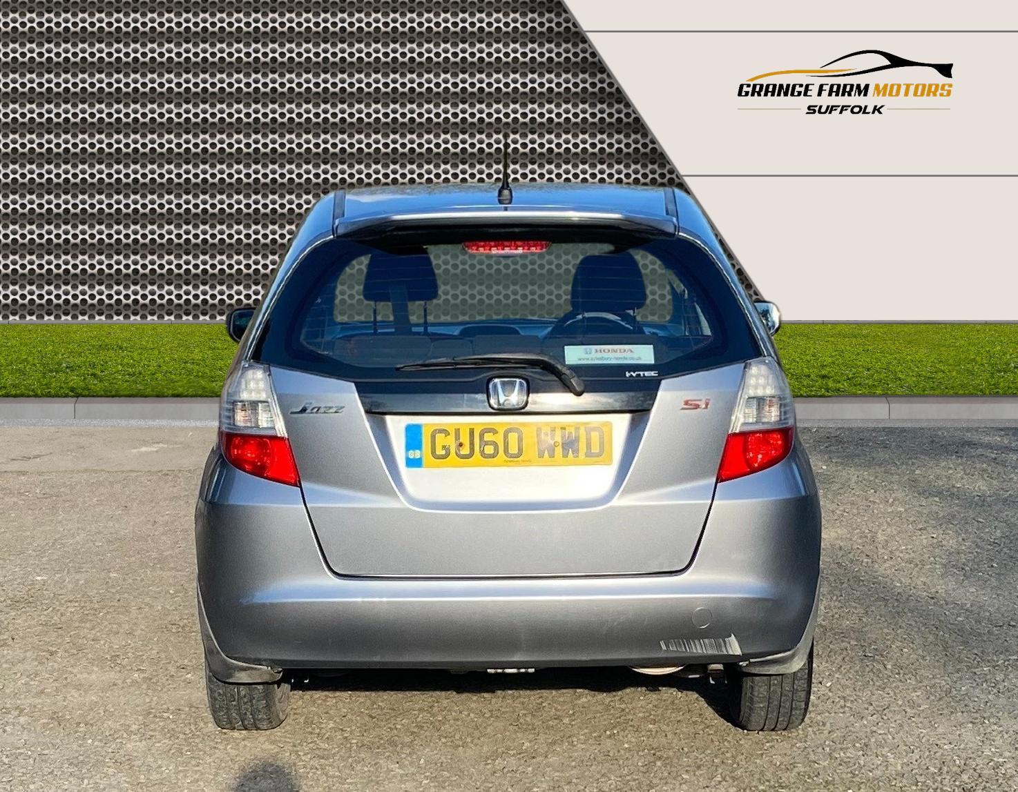 Used Honda Jazz 2010 for sale - 77833751: Photo 8