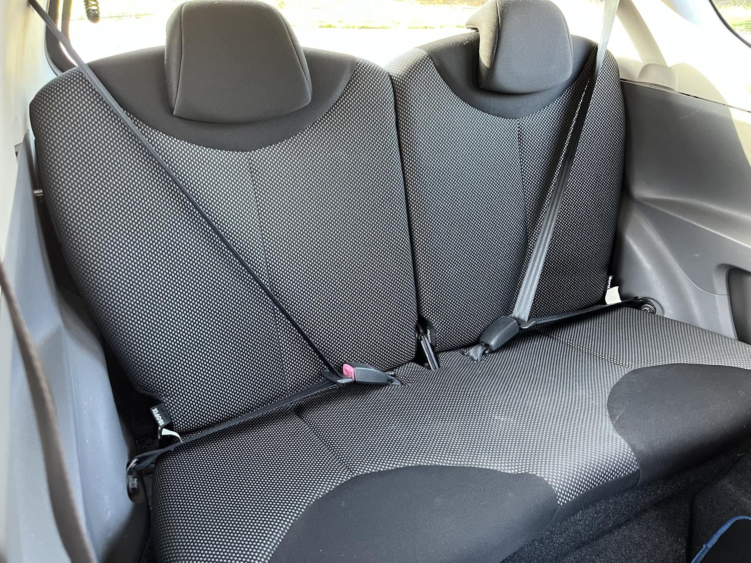 Used Toyota AYGO 2010 for sale - 77778724: Photo 27