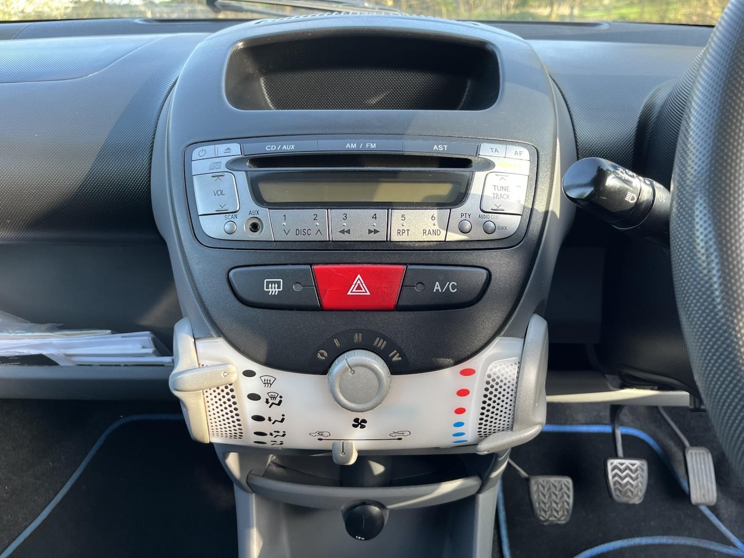 Used Toyota AYGO 2010 for sale - 77778724: Photo 33