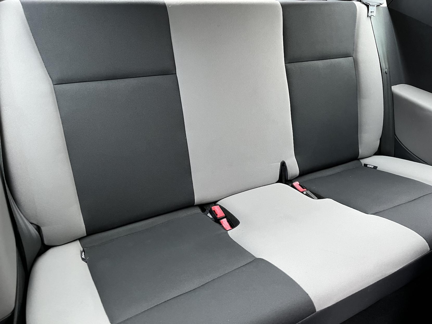 Used Renault Clio 2010 for sale - 77381188: Photo 15