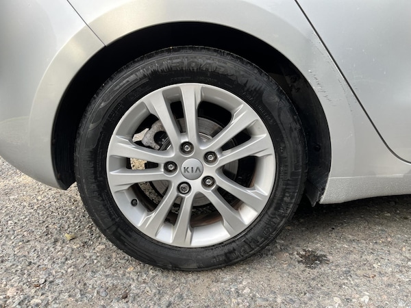 Used Kia Ceed 2014 for sale - 76108331: Photo 17