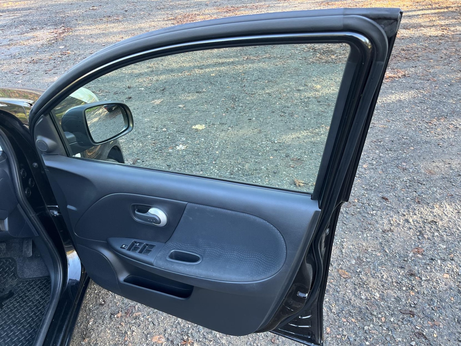 Used Nissan Note 2013 for sale - 76652949: Photo 23