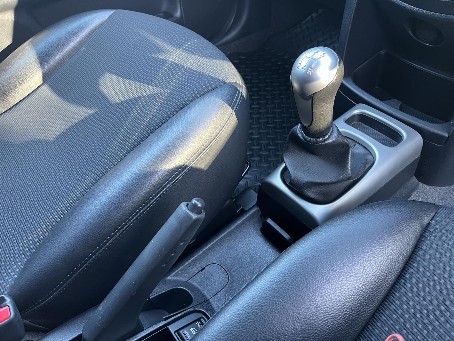 Used Nissan Note 2013 for sale - 76652949: Photo 30