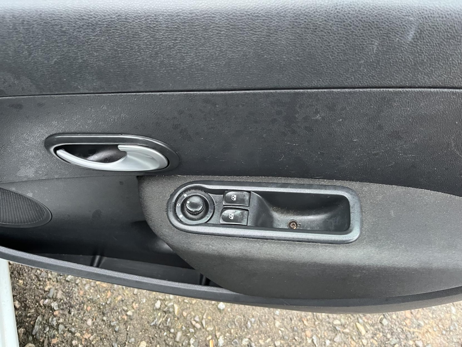 Used Renault Clio 2012 for sale - 77409907: Photo 21