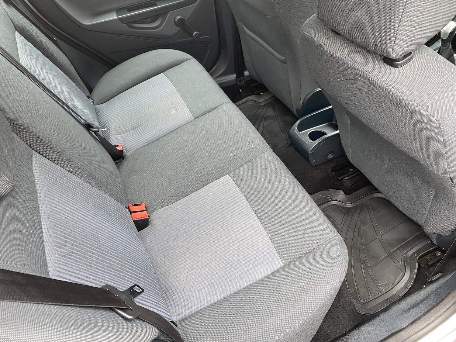 Used Ford Fiesta 2011 for sale - 78005600: Photo 31