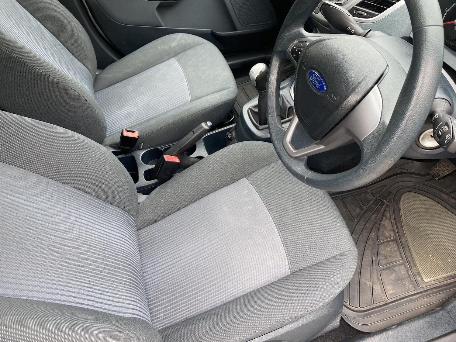 Used Ford Fiesta 2011 for sale - 78005600: Photo 35