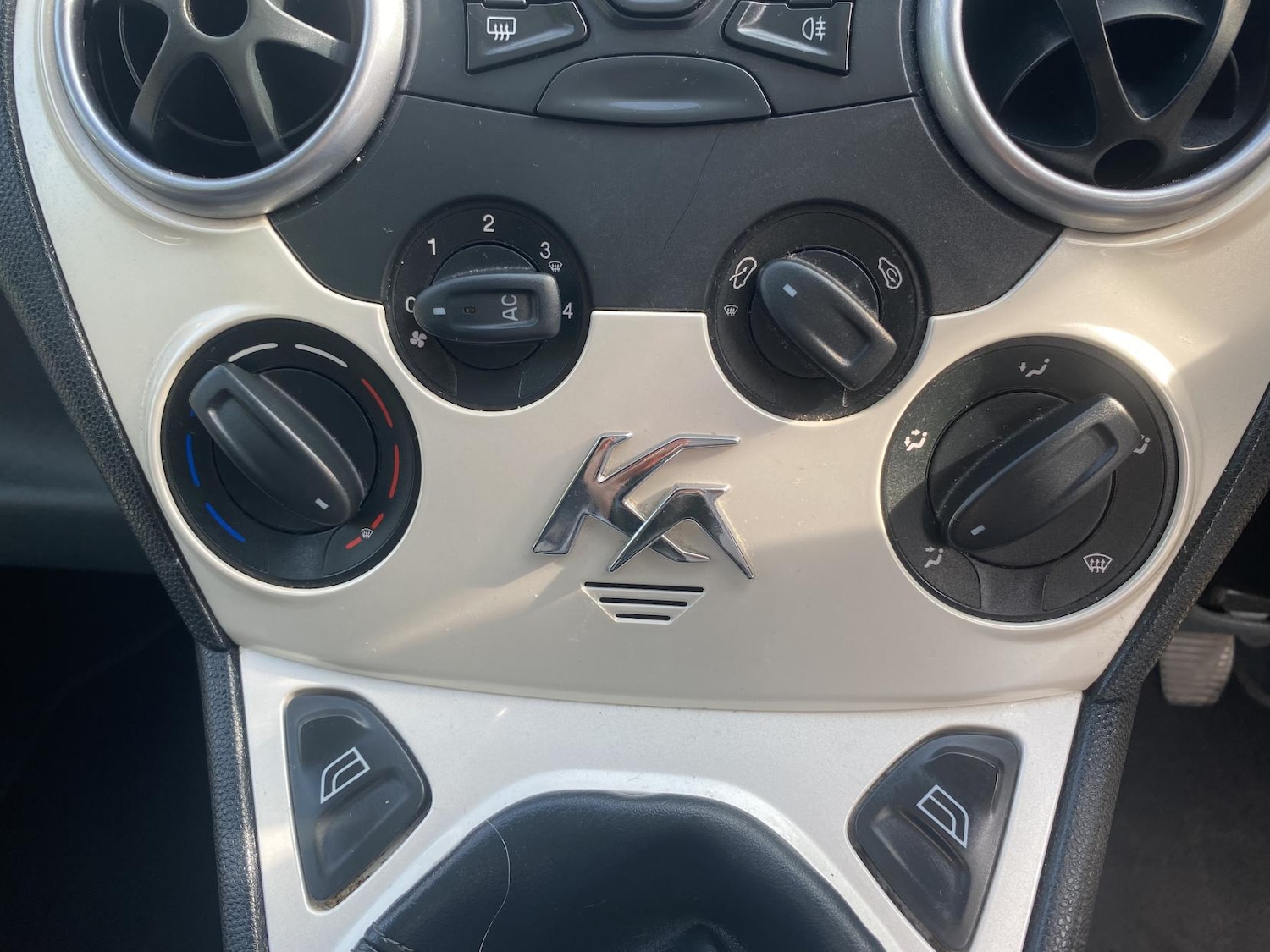 Used Ford Ka 2010 for sale - 76603317: Photo 43