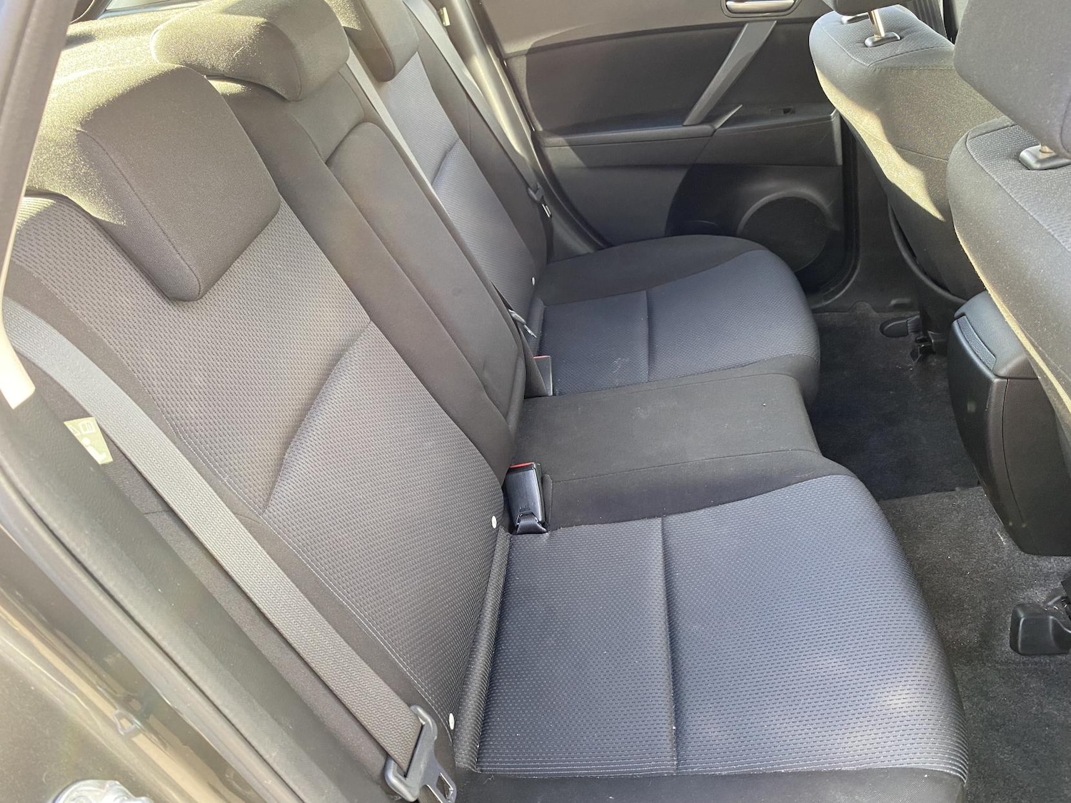 Used Mazda Mazda3 2010 for sale - 77891846: Photo 12