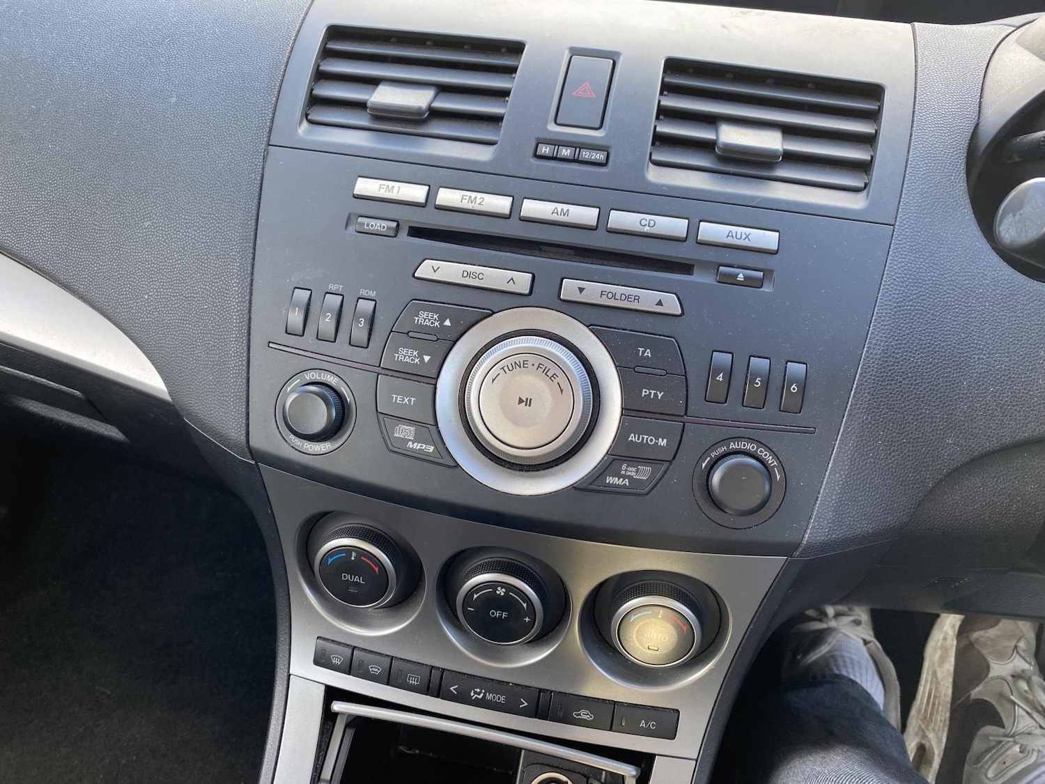 Used Mazda Mazda3 2010 for sale - 77891846: Photo 26