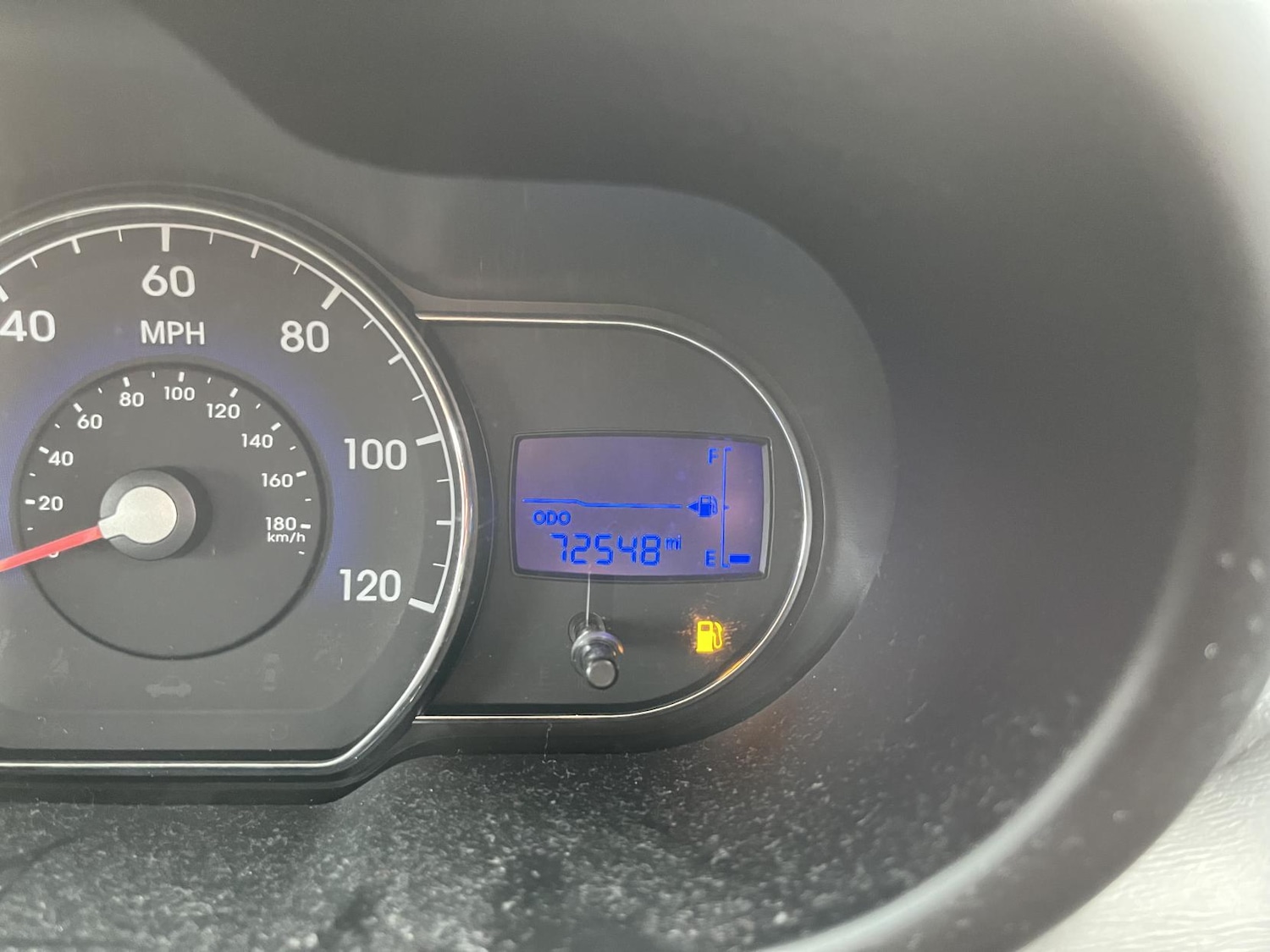 Used Hyundai i10 2011 for sale - 77694708: Photo 18