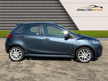 Used Mazda Mazda2 2011 for sale - 75602719: Photo