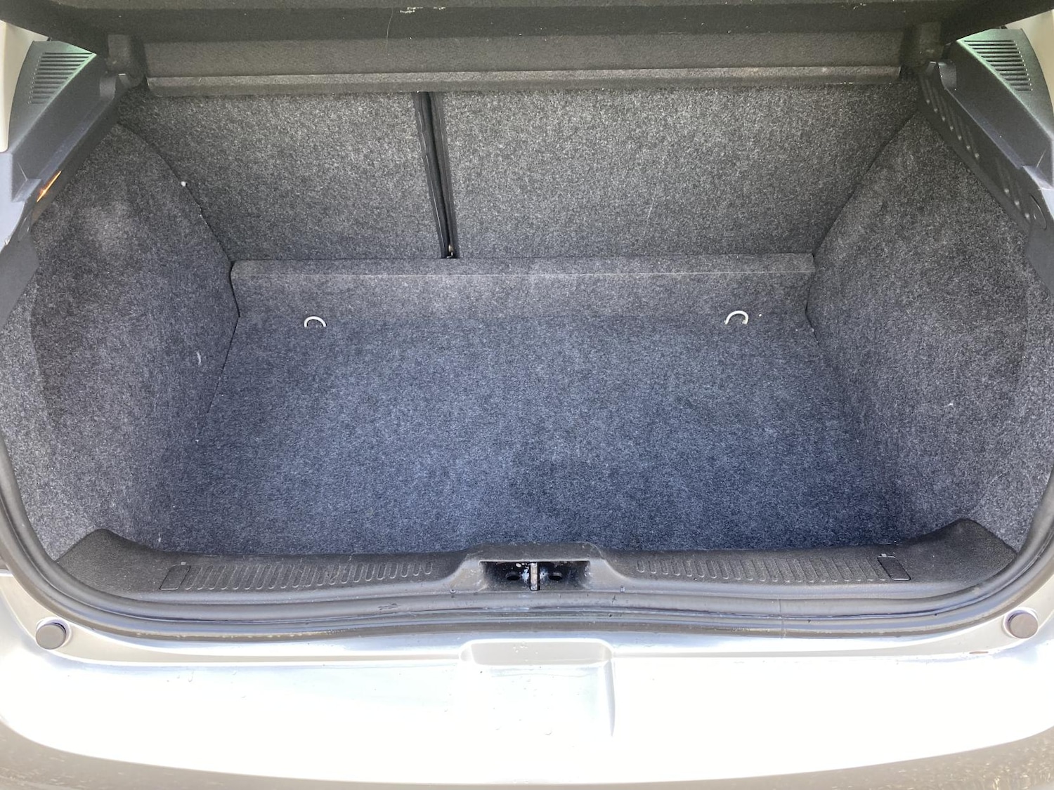 Used Renault Clio 2010 for sale - 77656707: Photo 10