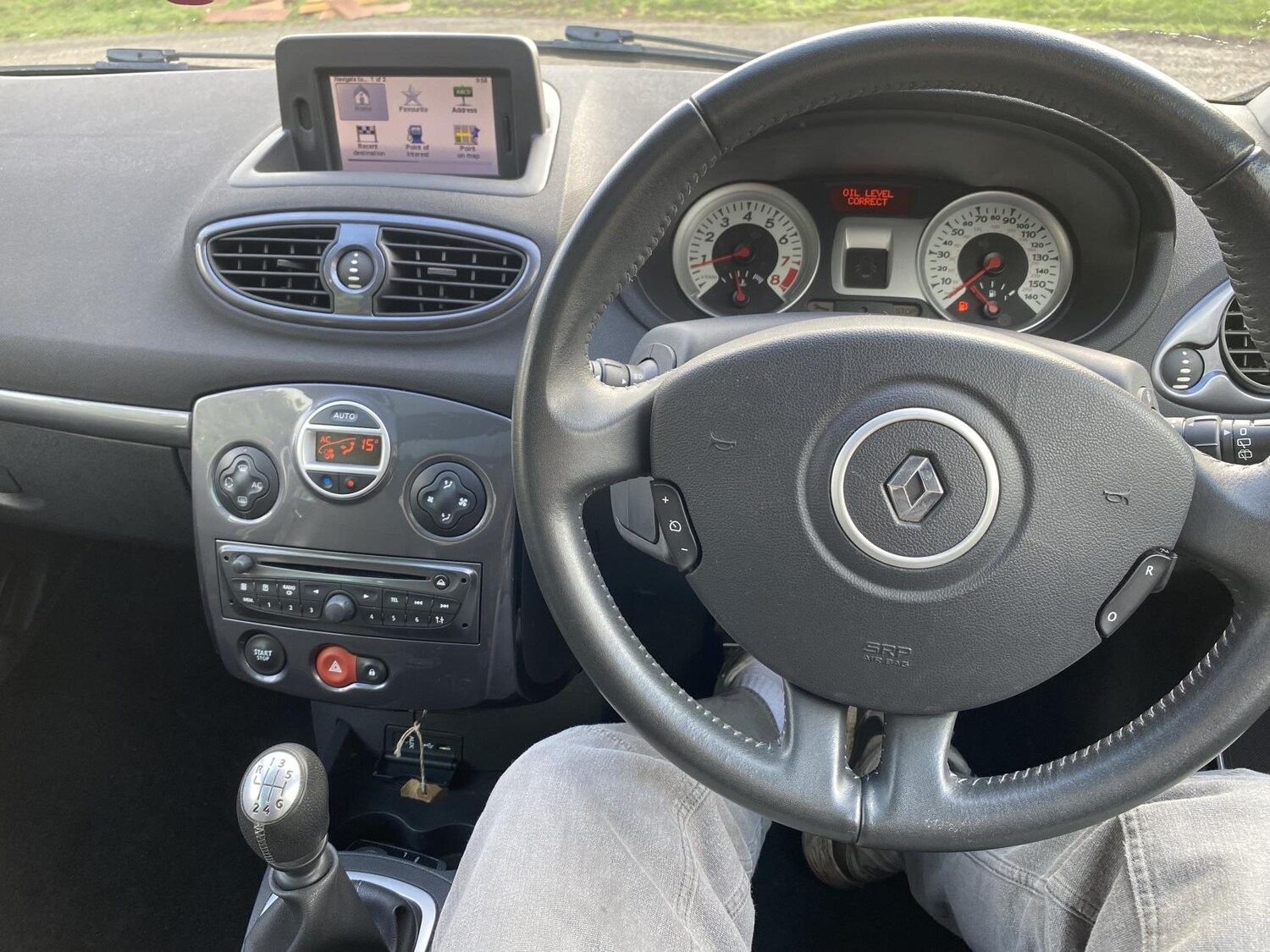 Used Renault Clio 2010 for sale - 77656707: Photo 15