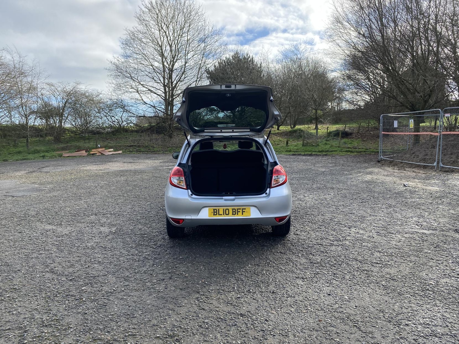 Used Renault Clio 2010 for sale - 77656707: Photo 33