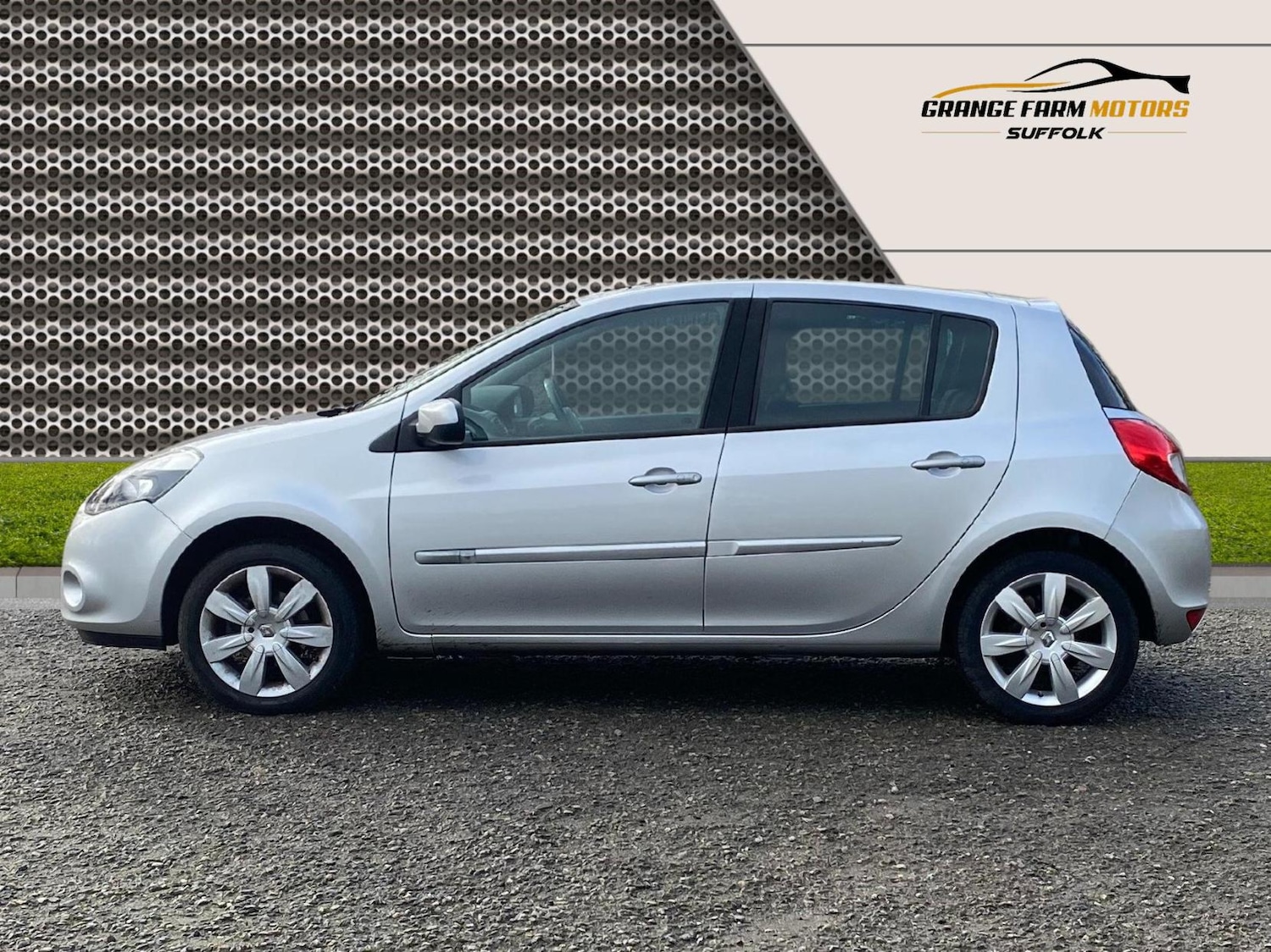 Used Renault Clio 2010 for sale - 77656707: Photo 5