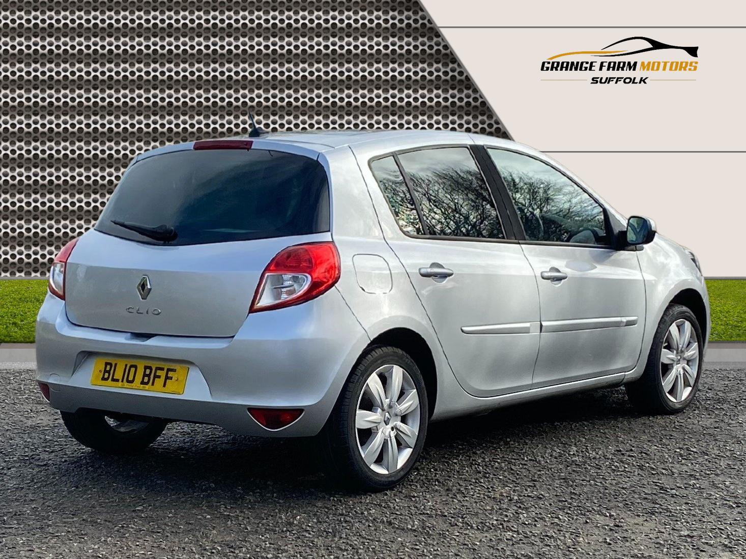 Used Renault Clio 2010 for sale - 77656707: Photo 7