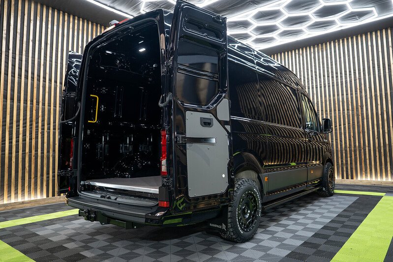 Used MAN TGE for sale - 76831669: Photo 16