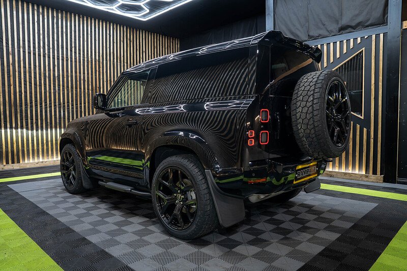 Used Land Rover Defender 90 for sale - 76884518: Photo 10