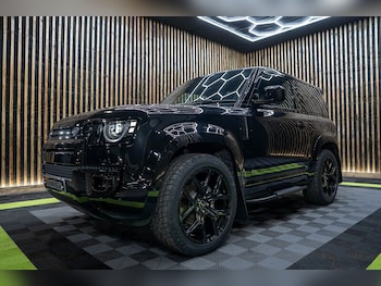 Used Land Rover Defender 90 undefined for sale - 76884518: Photo