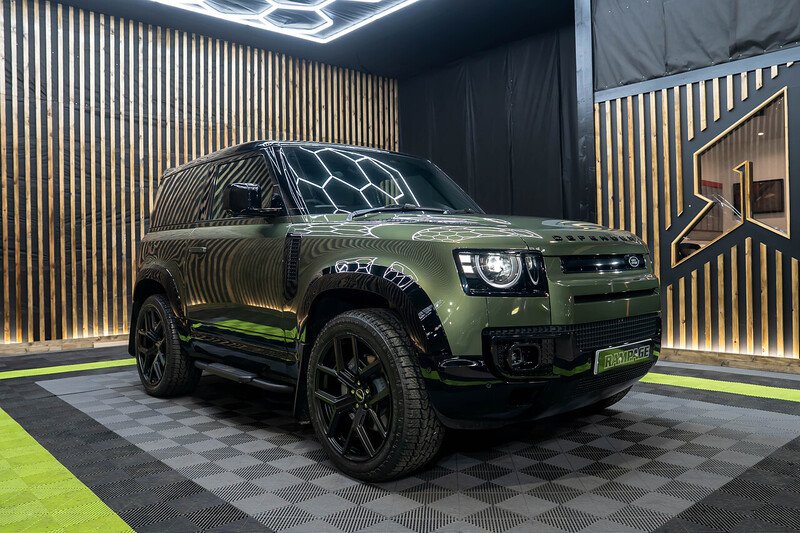 Used Land Rover Defender 90 for sale - 78182170: Photo 4