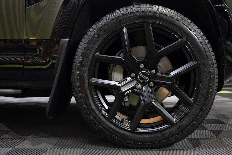 Used Land Rover Defender 90 for sale - 78182170: Photo 8