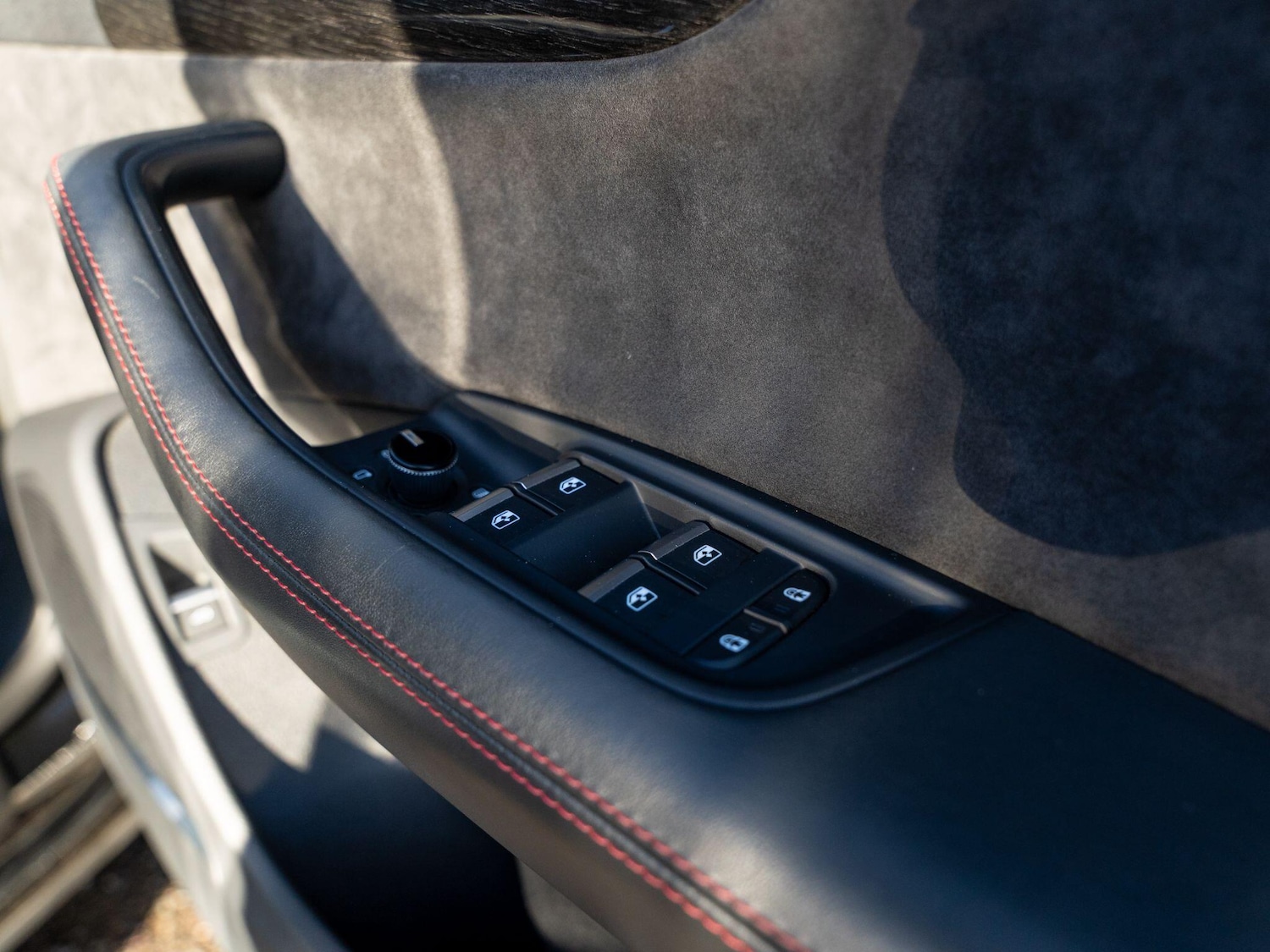 Used Audi RS Q8 for sale - 76527802: Photo 64