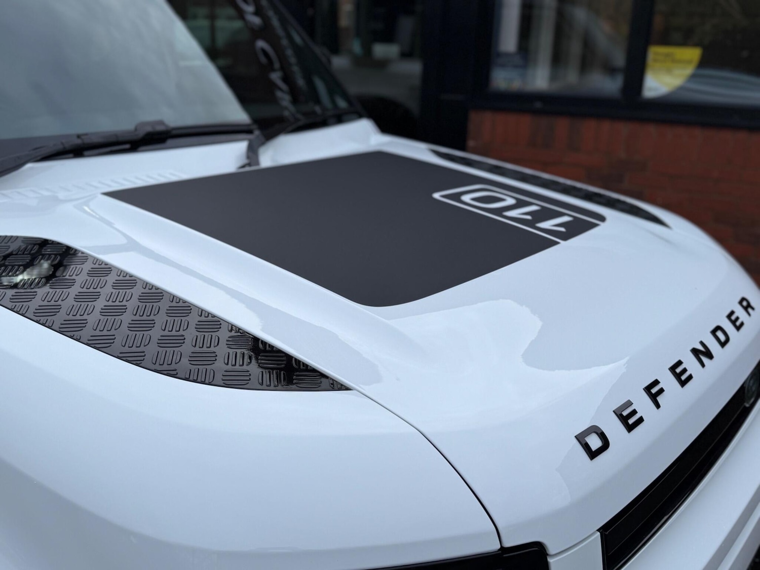 Used Land Rover Defender 110 2025 for sale - 77131394: Photo 11