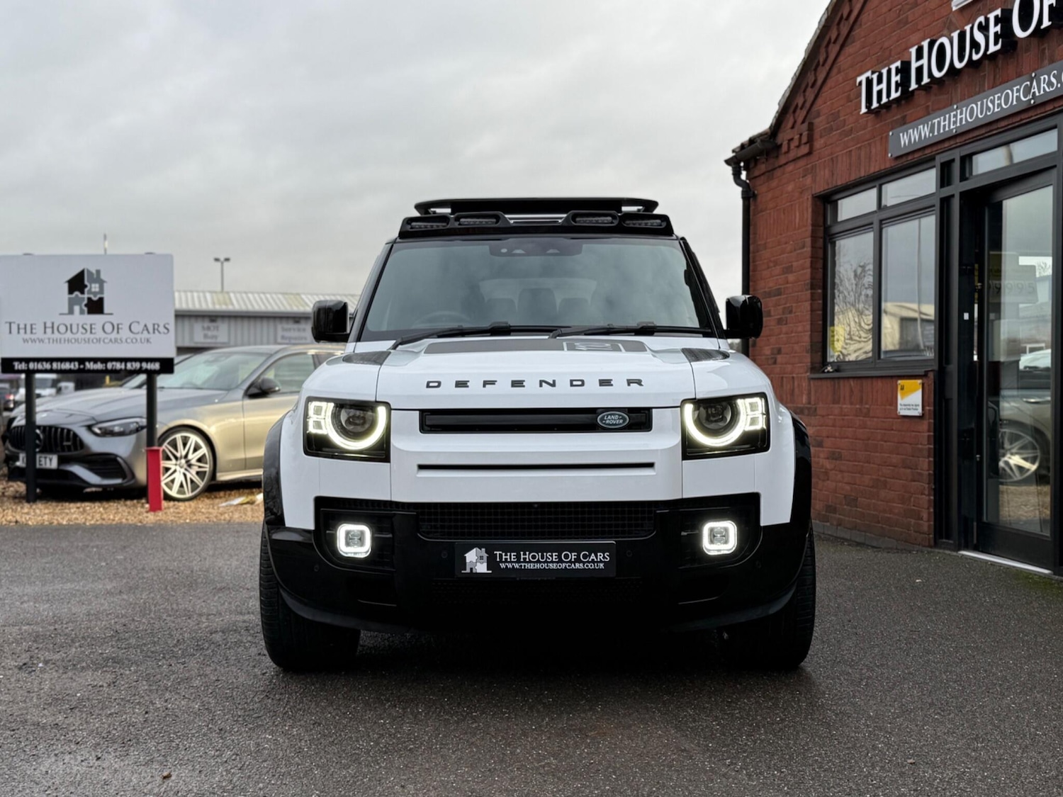 Used Land Rover Defender 110 2025 for sale - 77131394: Photo 14