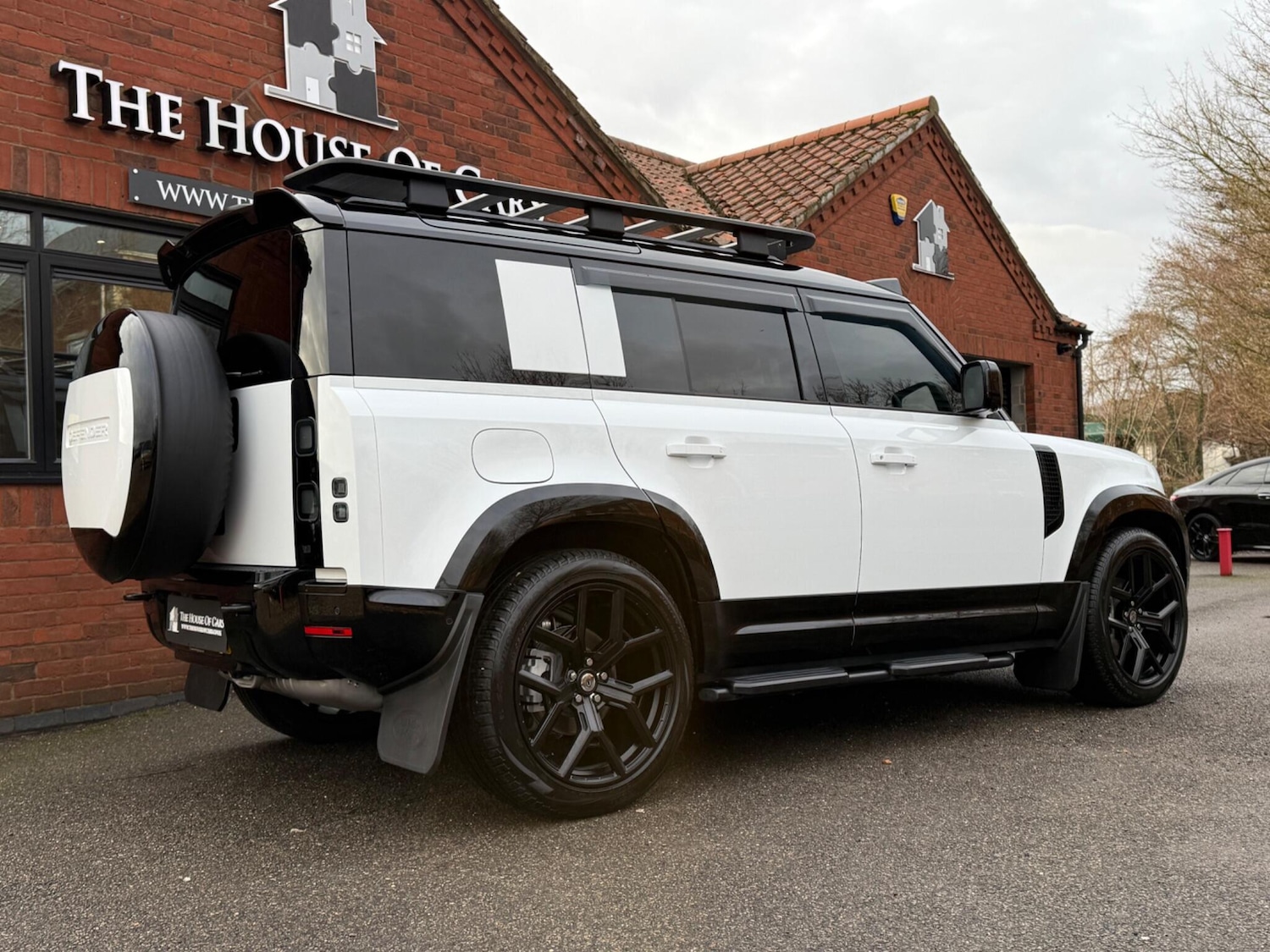 Used Land Rover Defender 110 2025 for sale - 77131394: Photo 15