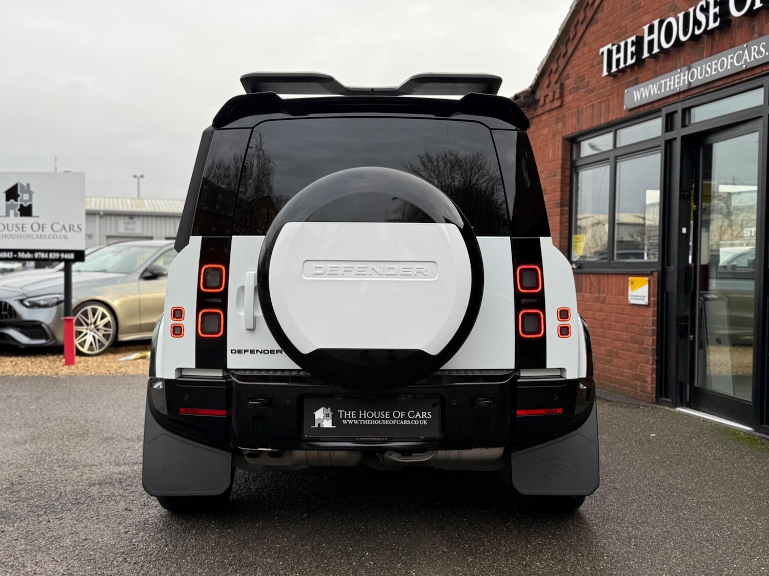 Used Land Rover Defender 110 2025 for sale - 77131394: Photo 21