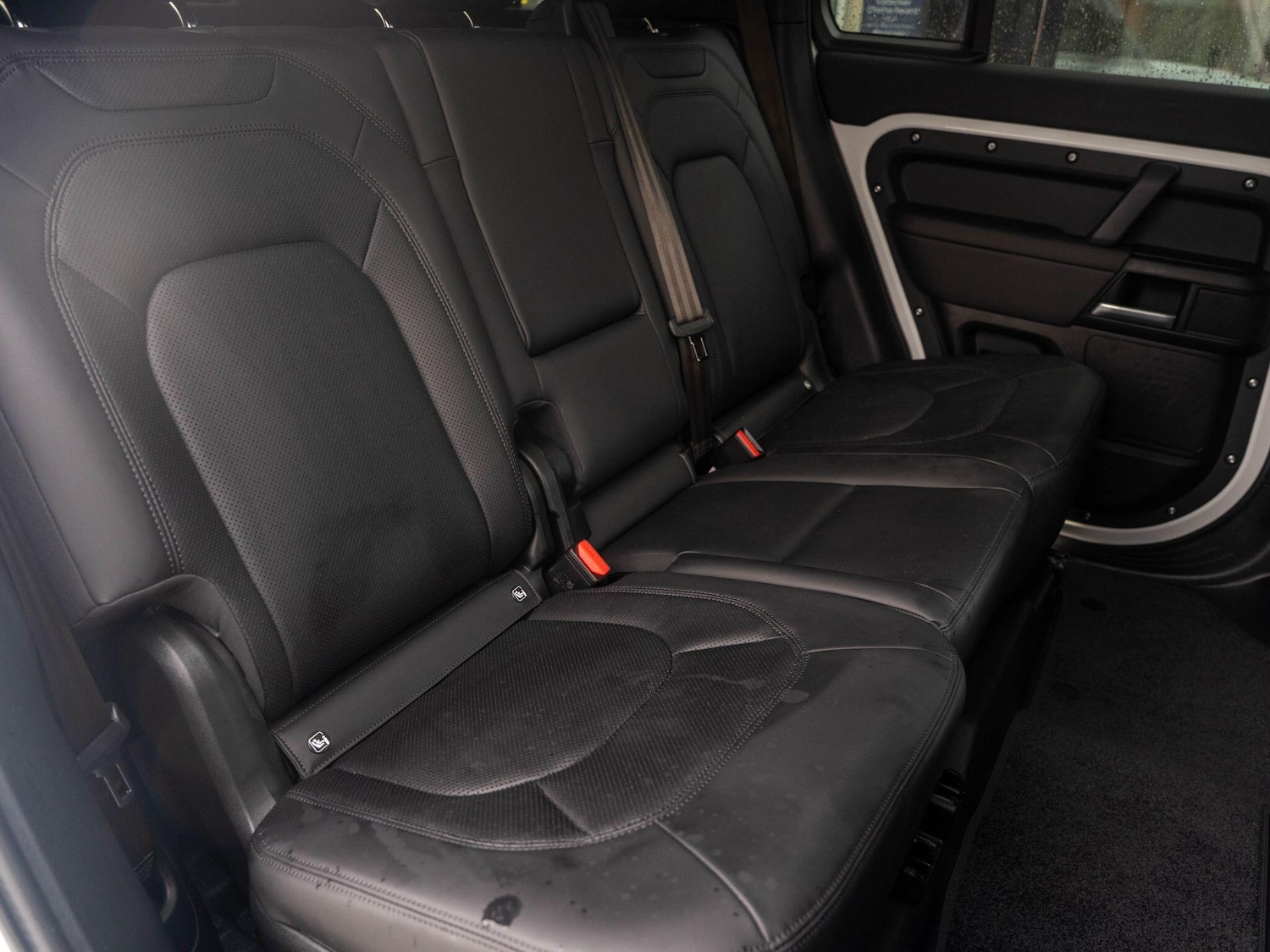 Used Land Rover Defender 110 2025 for sale - 77131394: Photo 51