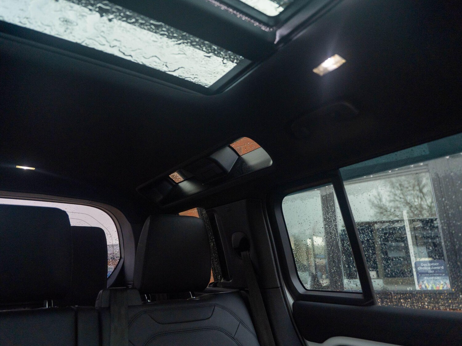 Used Land Rover Defender 110 2025 for sale - 77131394: Photo 55